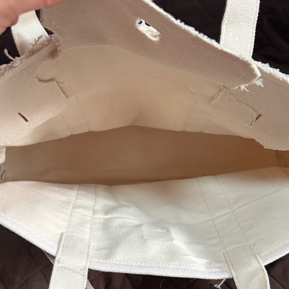 Elegant Cream and Blue Boatkin Tote Bag - Picture 3 of 3